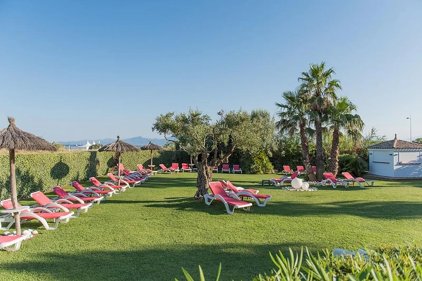 Lieux événementiels, GRAND HOTEL LES FLAMANTS ROSES ET SPA