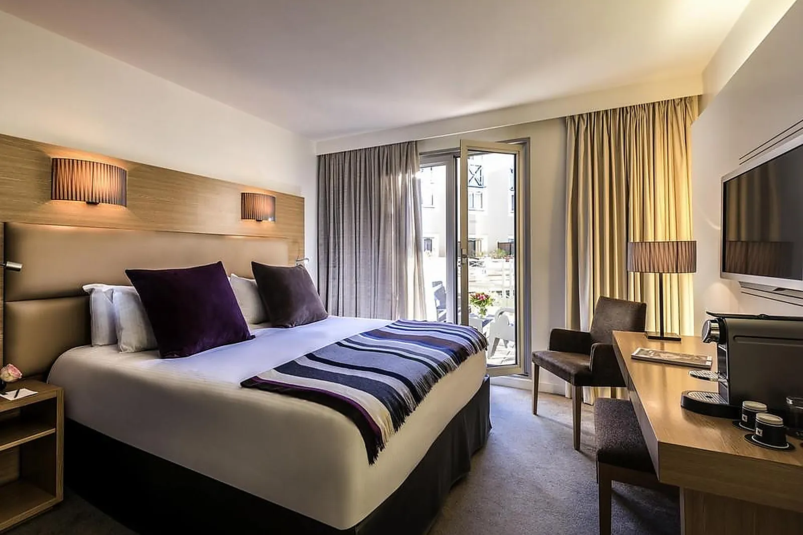 Lieux événementiels, GRAND HÔTEL ROI RENÉ MGALLERY