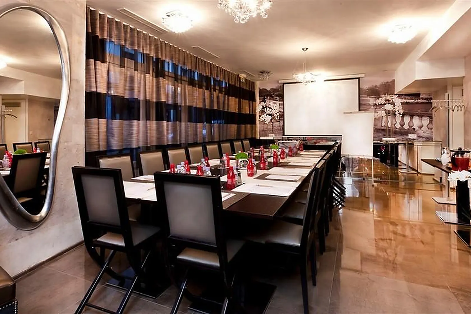 Lieux événementiels, GRAND HOTEL SAINT MICHEL