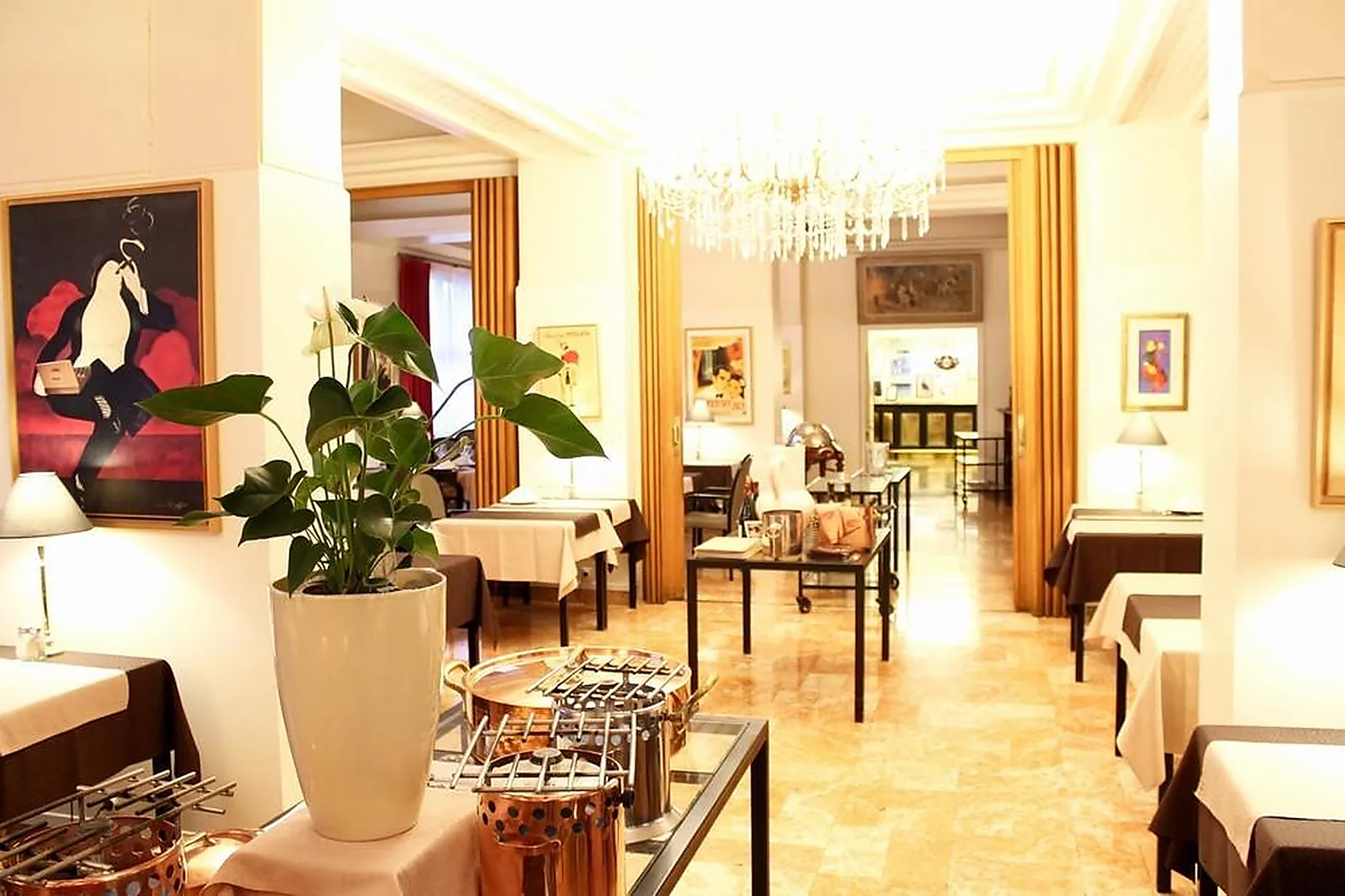 Lieux événementiels, GRAND HÔTEL TERMINUS REINE