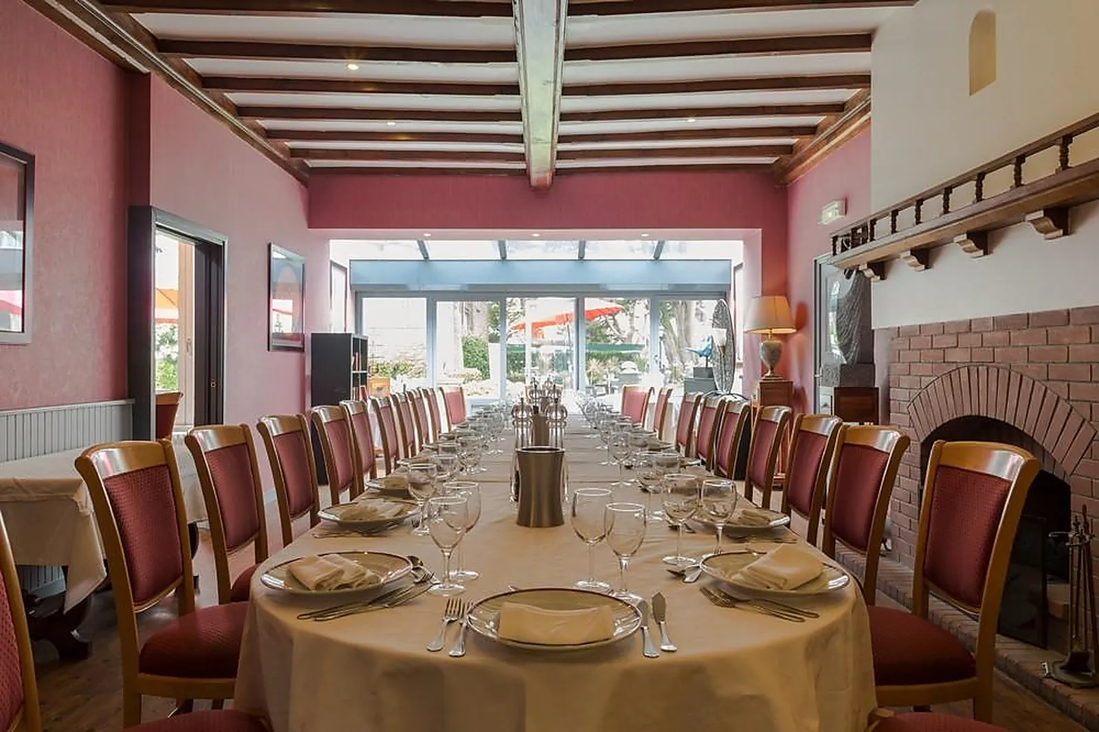 Lieux événementiels, GRAND HOTEL DE COURTOISVILLE