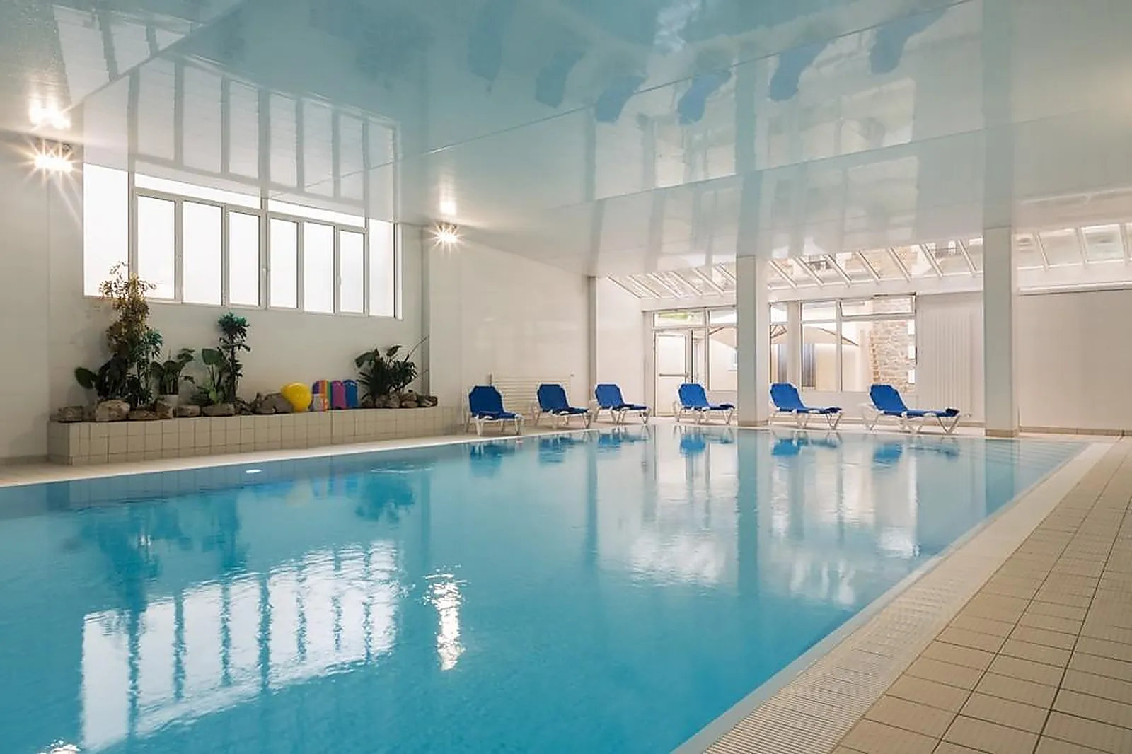 Lieux événementiels, GRAND HOTEL DE COURTOISVILLE