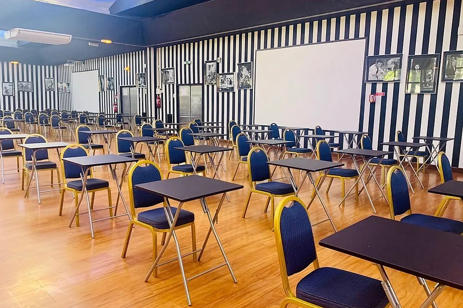 Lieux événementiels, GRAND HÔTEL DE NÎMES