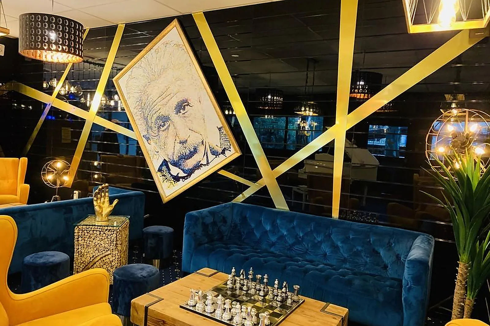 Lieux événementiels, GRAND HÔTEL DE NÎMES