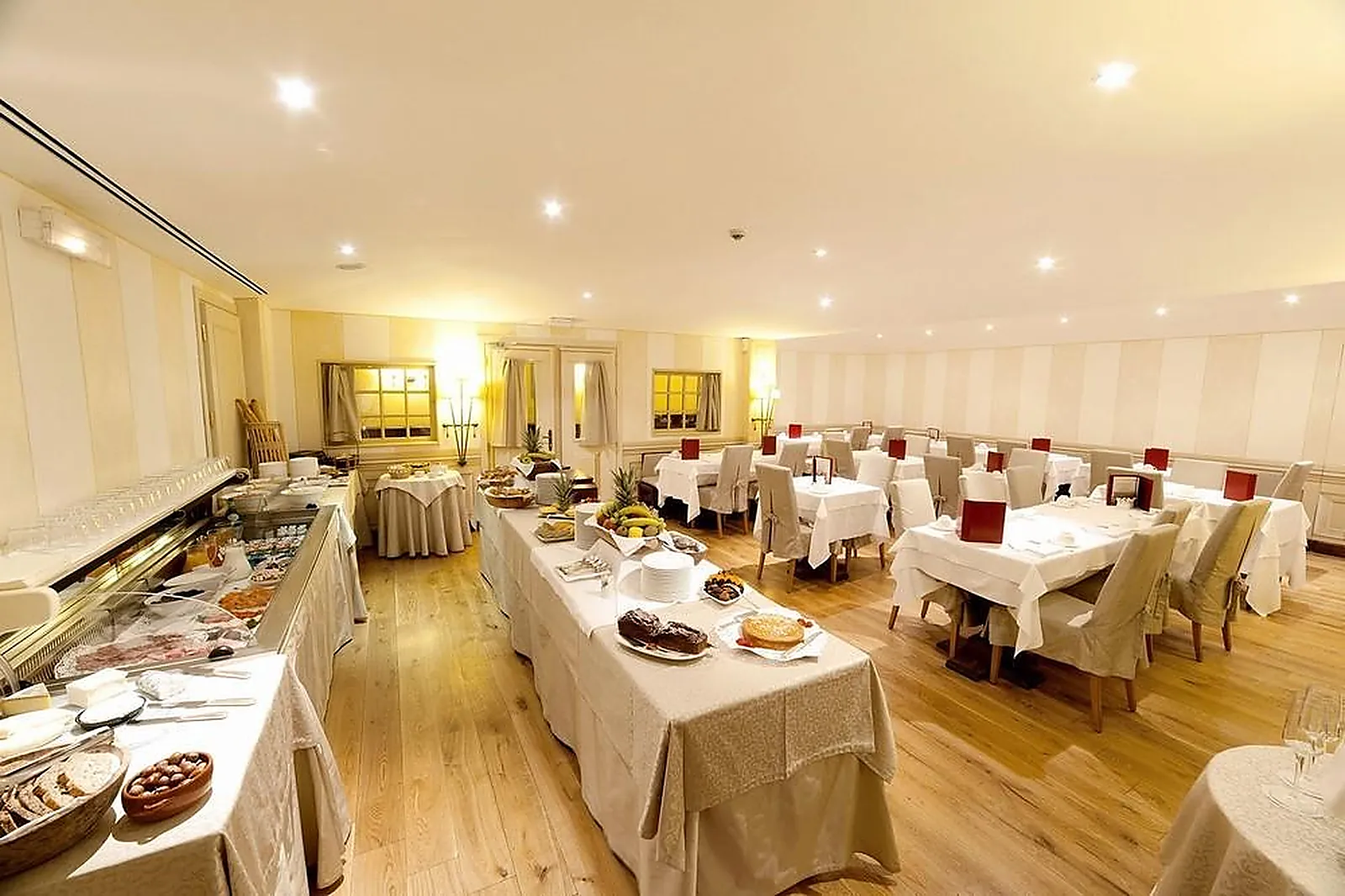 Lieux événementiels, GRAND HÔTEL DES ALPES