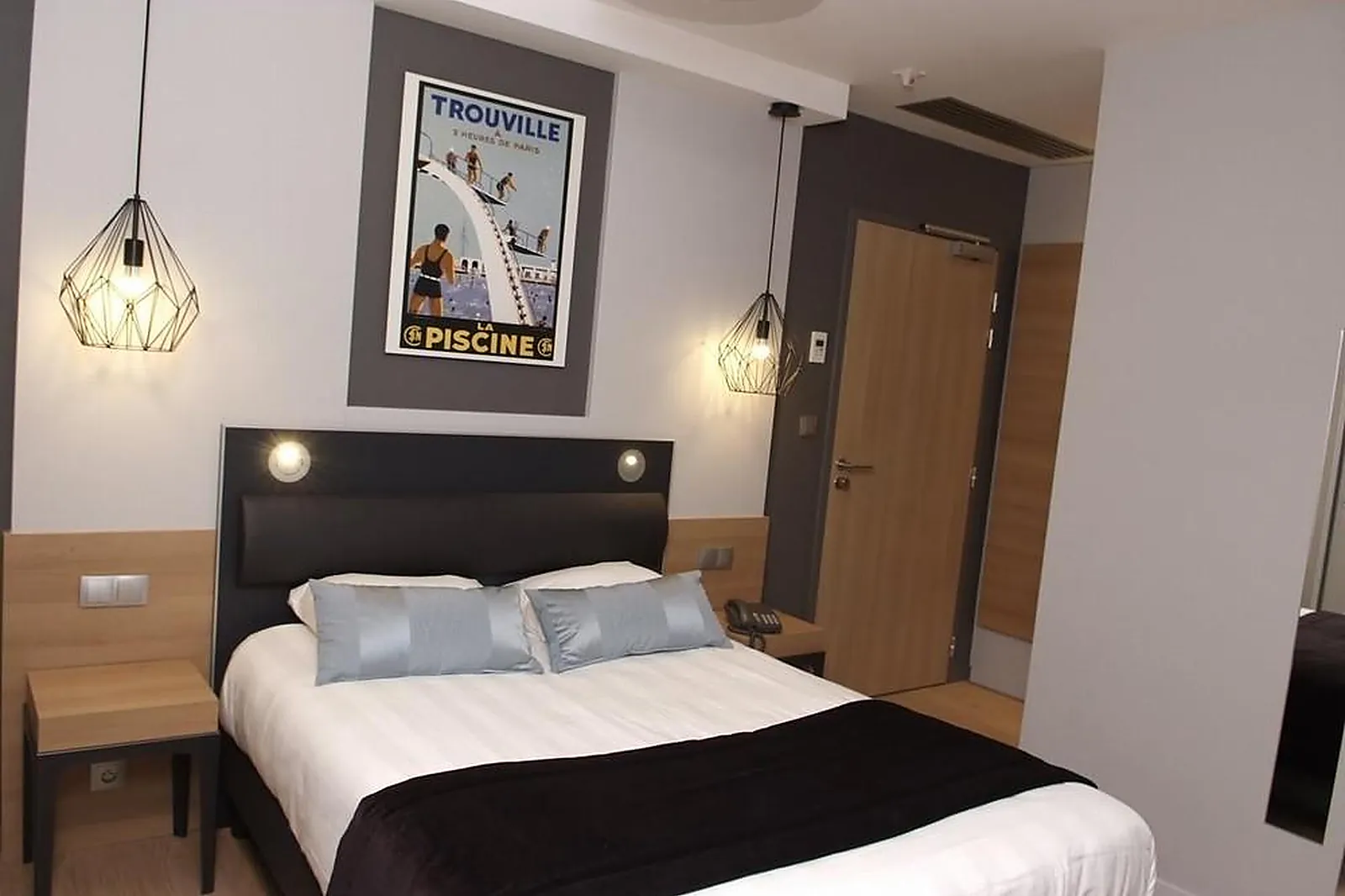 Lieux événementiels, GRAND HÔTEL DES BAINS SALINS-LÈS-BAINS