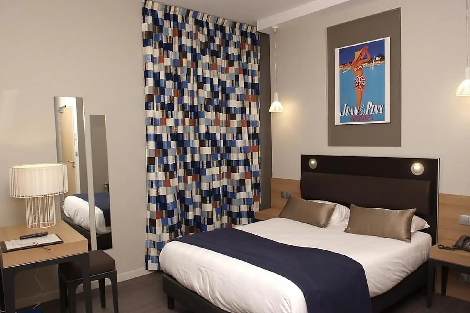 Lieux événementiels, GRAND HÔTEL DES BAINS SALINS-LÈS-BAINS