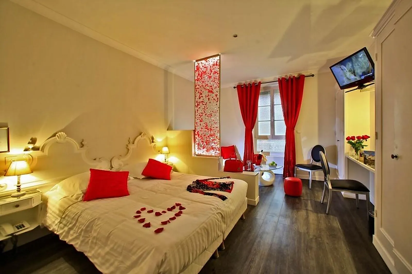 Lieux événementiels, GRAND HÔTEL DES BAINS VALS-LÈS-BAINS