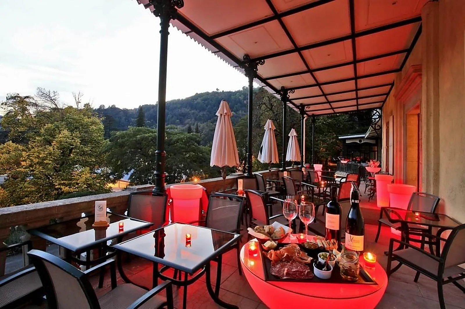 Lieux événementiels, GRAND HÔTEL DES BAINS VALS-LÈS-BAINS