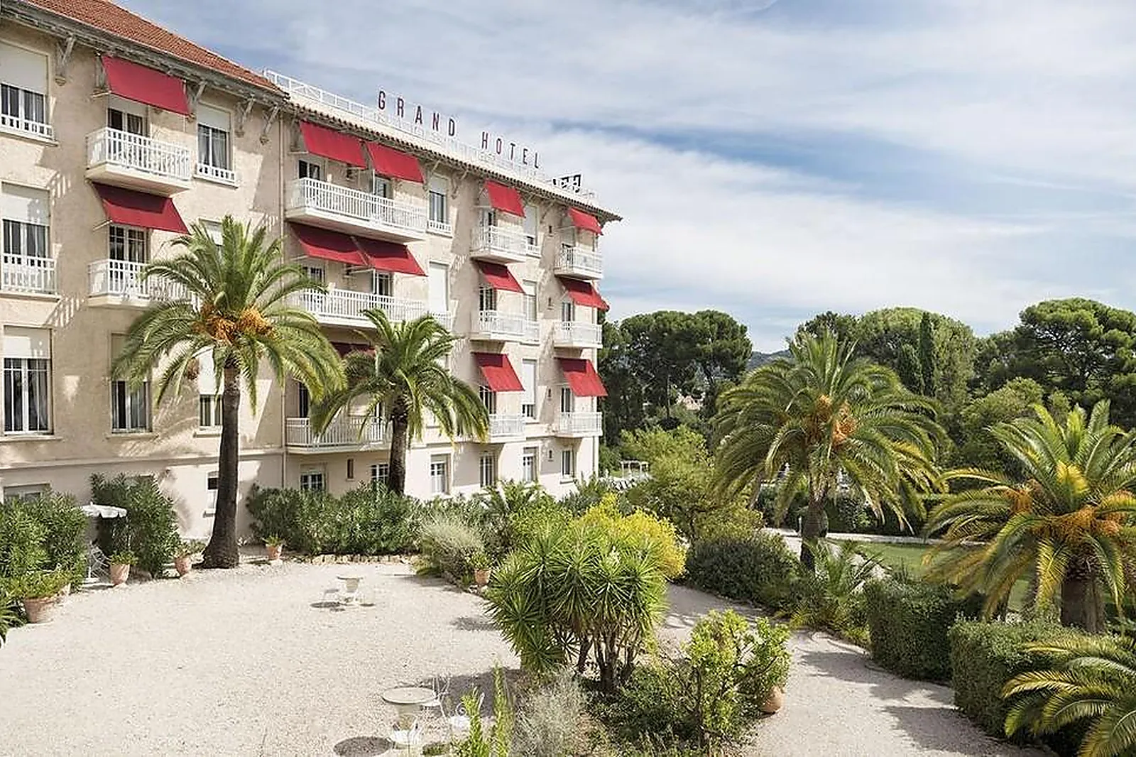 Lieux événementiels, GRAND HOTEL DES LECQUES