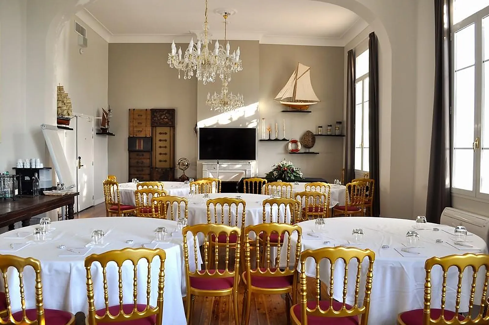 Lieux événementiels, GRAND HÔTEL DES SABLETTES, CURIO COLLECTION BY HILTON