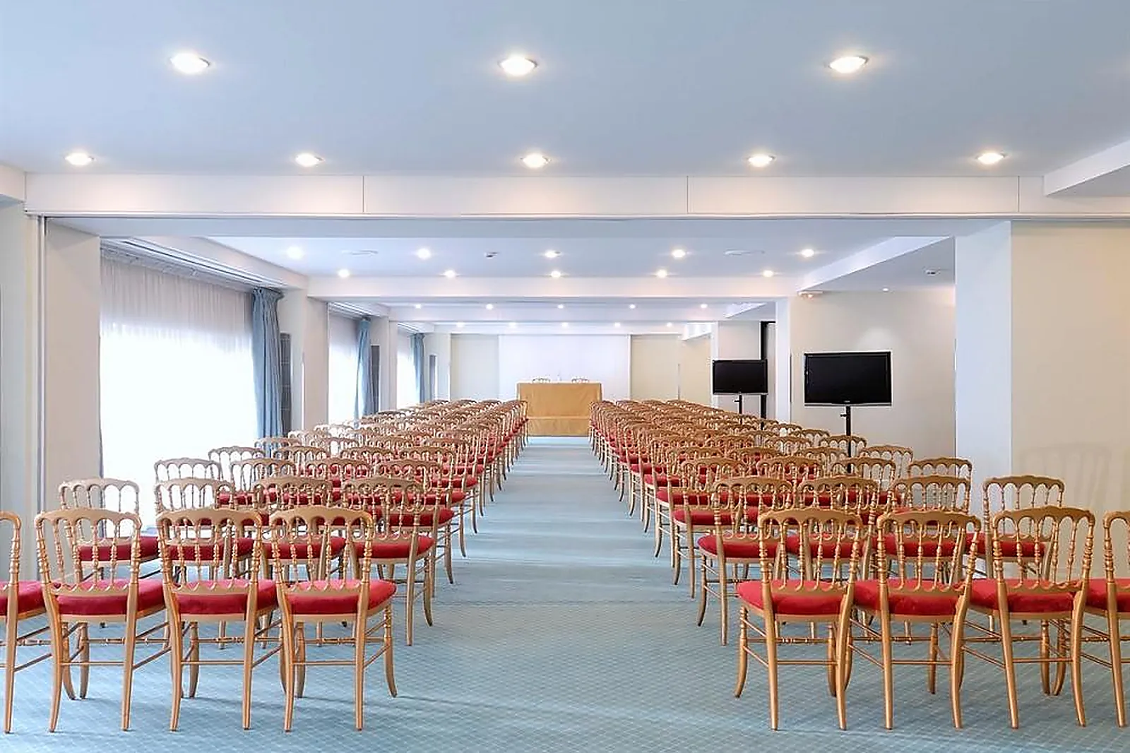 Lieux événementiels, GRAND HYATT CANNES HÔTEL MARTINEZ