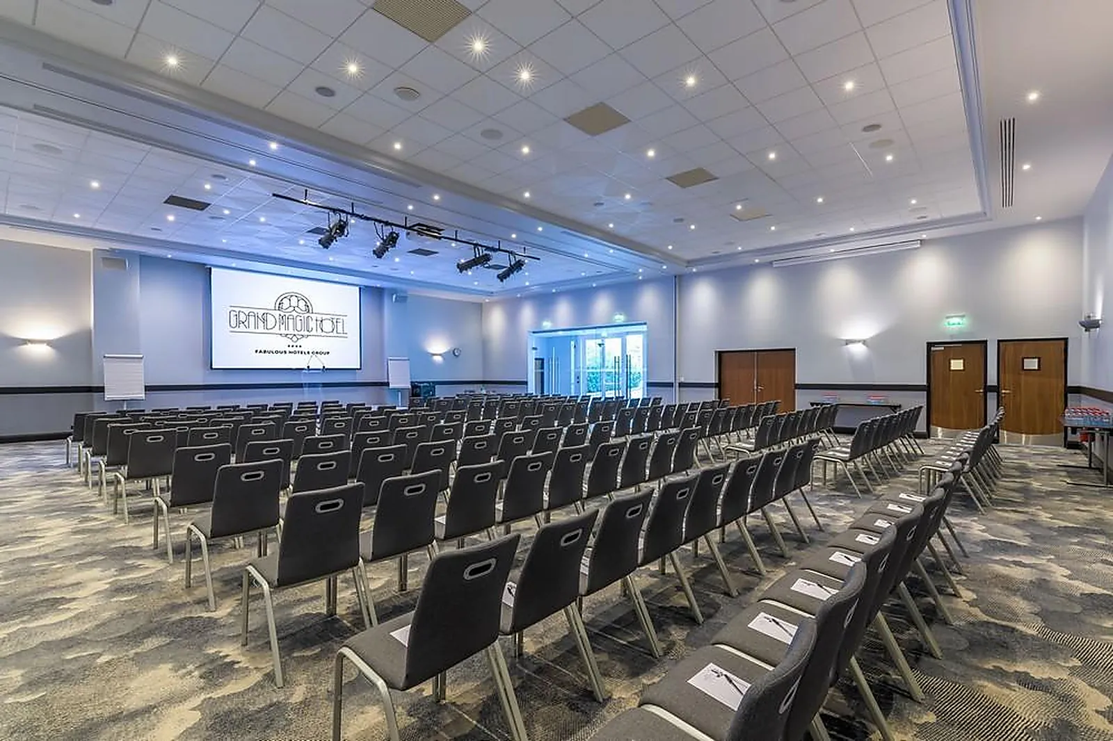 Lieux événementiels, GRAND MAGIC HÔTEL