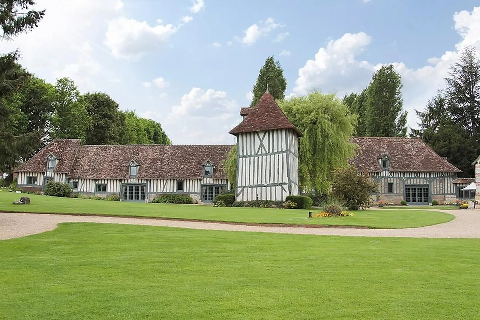 Lieux événementiels, GRANGE DE BOURGOULT