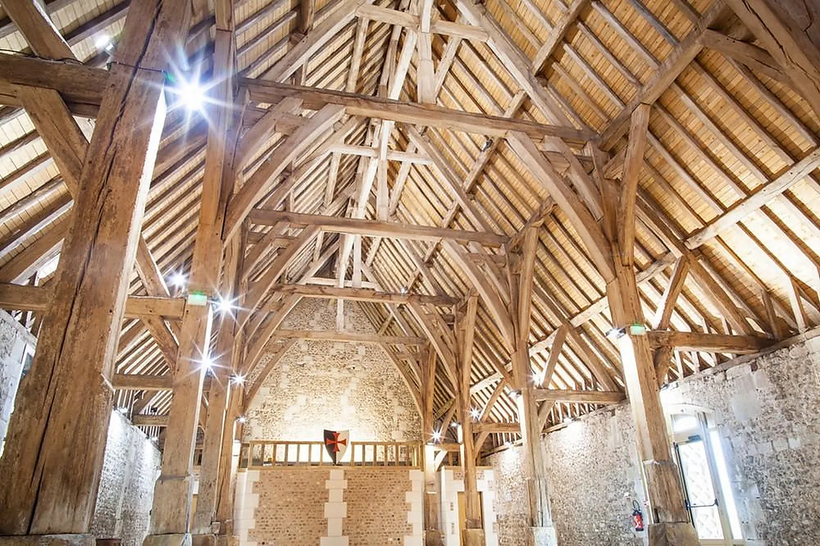 Lieux événementiels, GRANGE DE RENNEVILLE