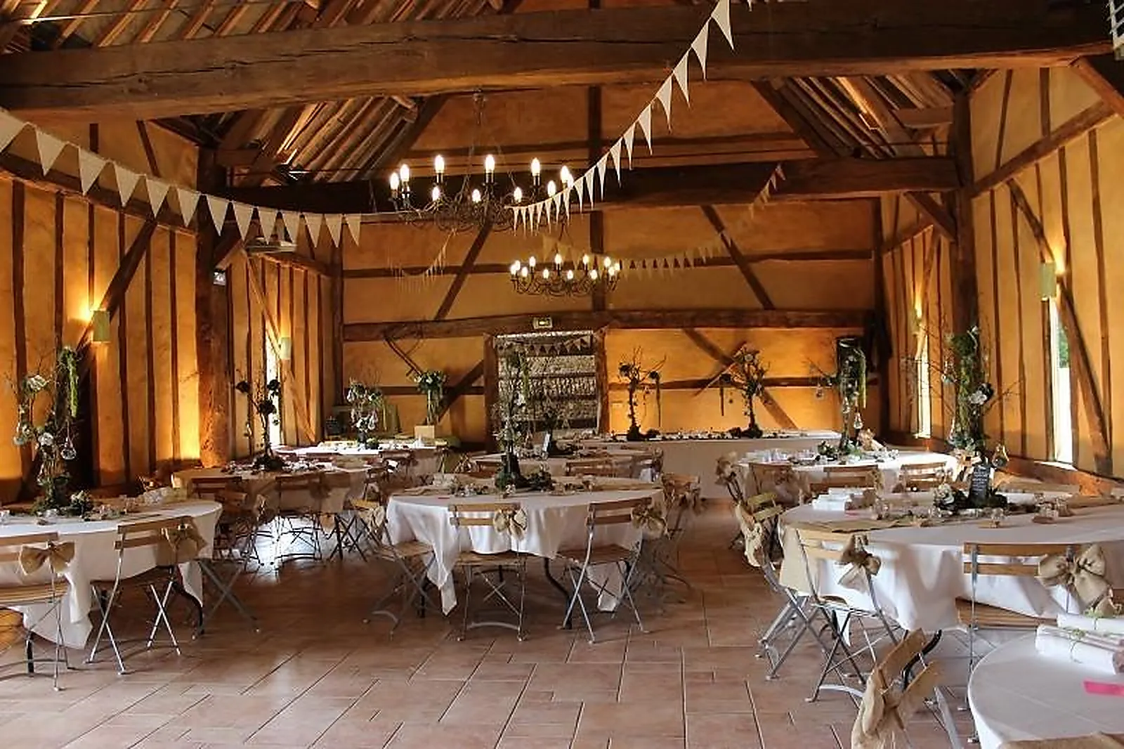 Lieux événementiels, GRANGE DES MERCIERS