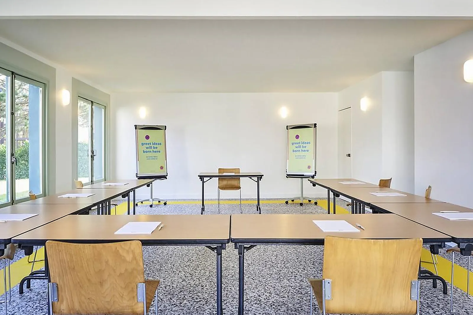 Lieux événementiels, GREET HOTEL VERSAILLES - VOISINS LE BRETONNEUX