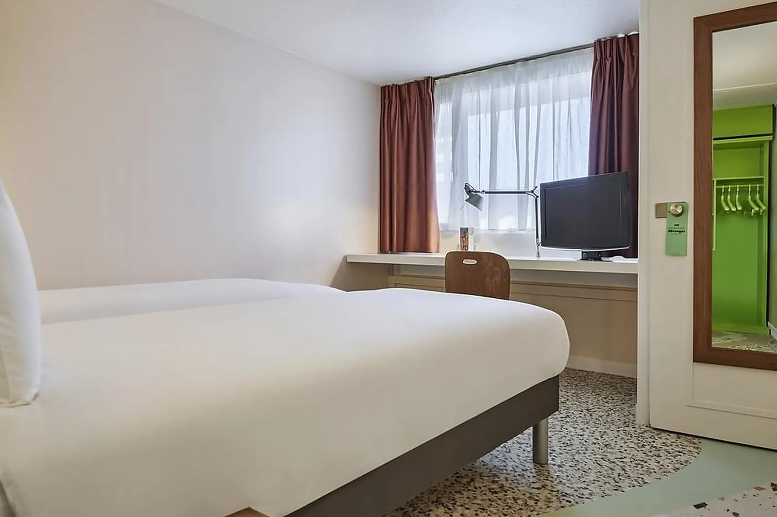 Lieux événementiels, GREET HOTEL VERSAILLES - VOISINS LE BRETONNEUX