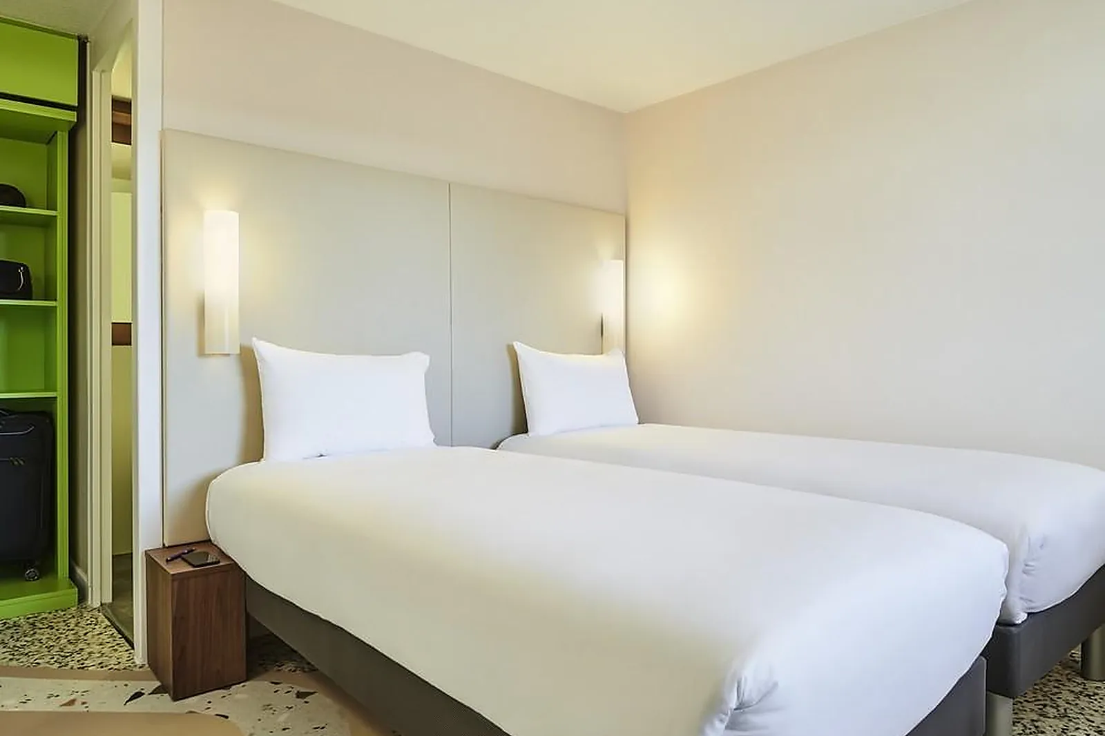 Lieux événementiels, GREET HOTEL VERSAILLES - VOISINS LE BRETONNEUX