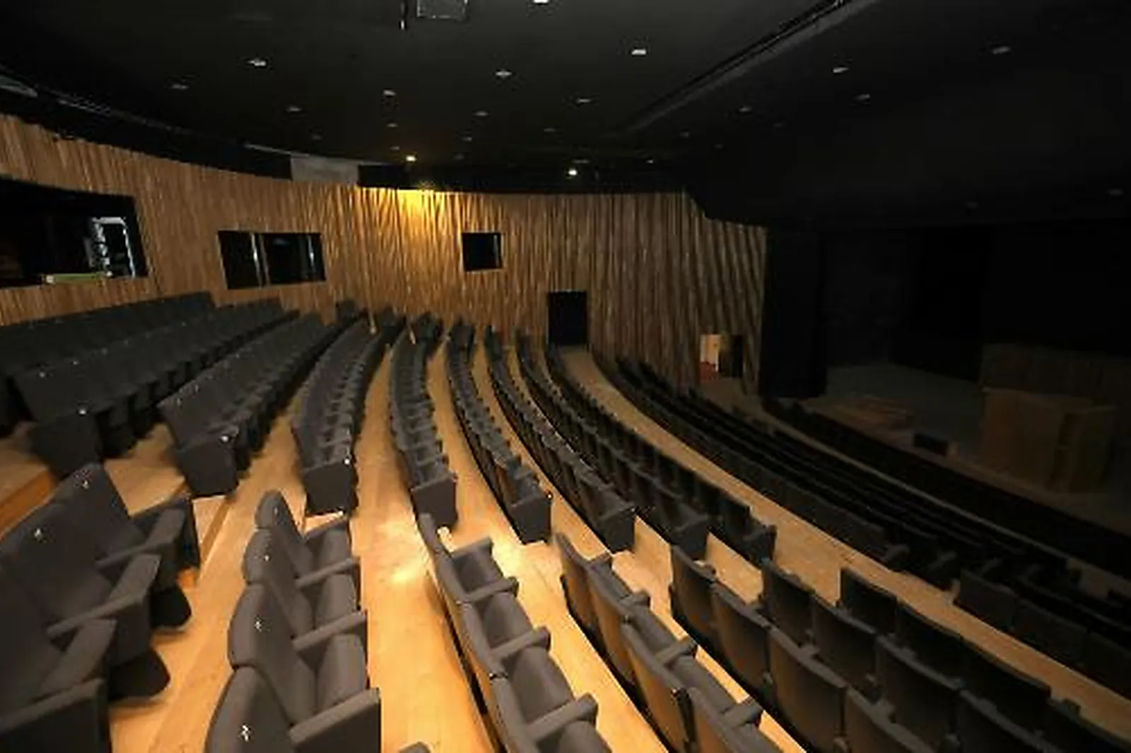 Lieux événementiels, GROTTE COSQUER