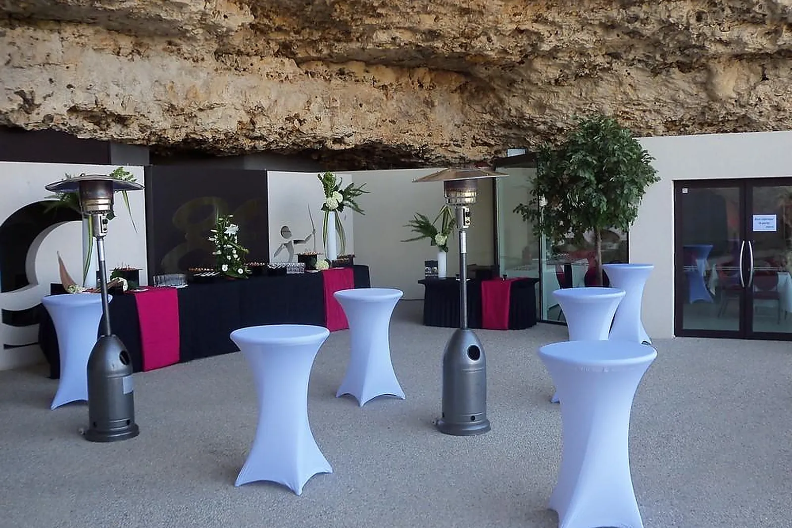 Lieux événementiels, GROTTES DU FOULON