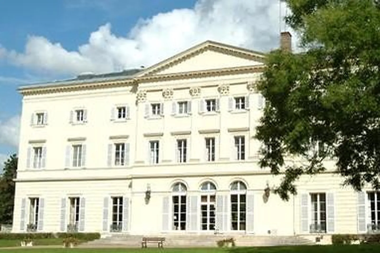 Lieux événementiels, HEC PARIS LE CHÂTEAU