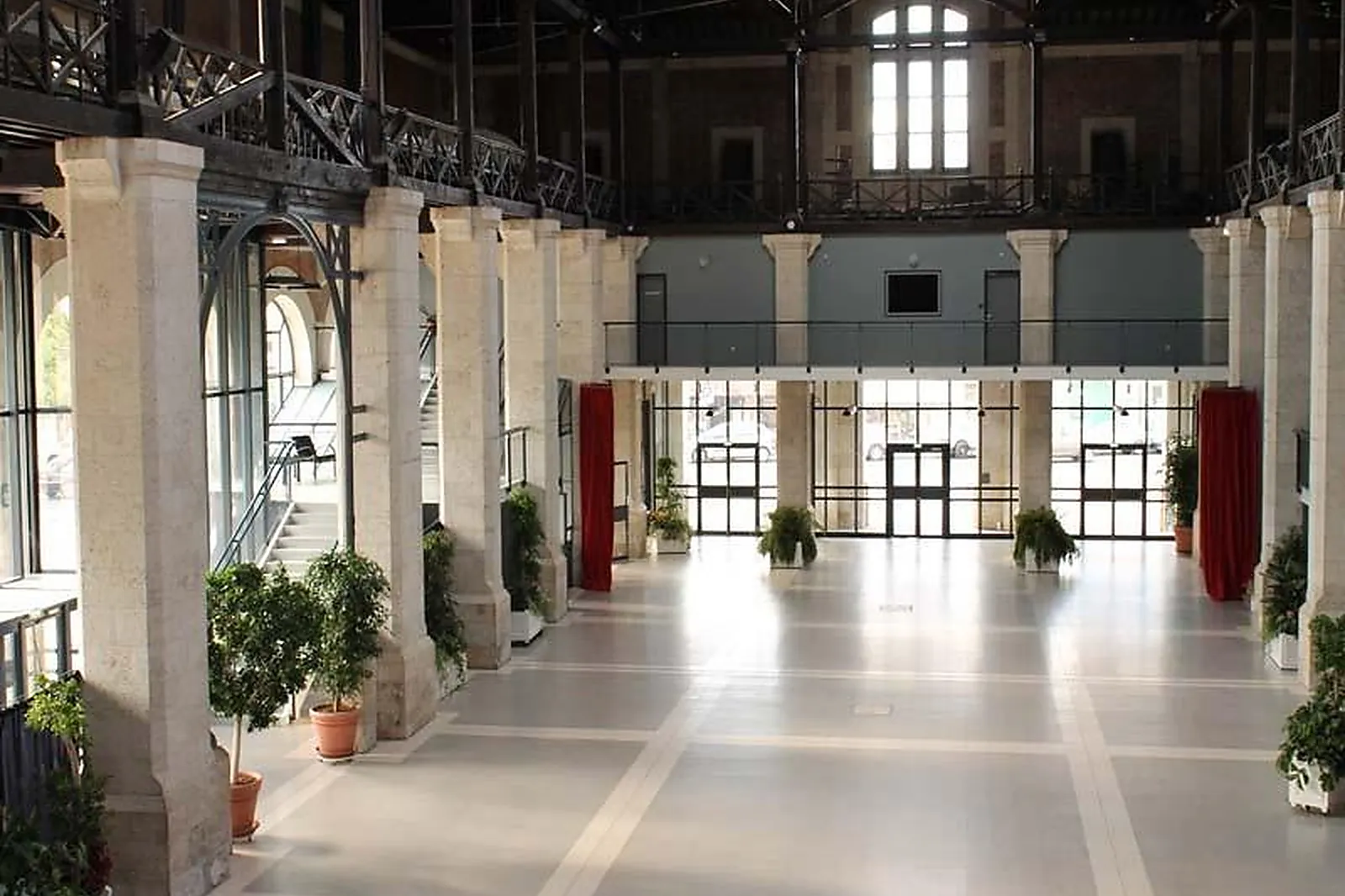 Lieux événementiels, HALLE AUX GRAINS