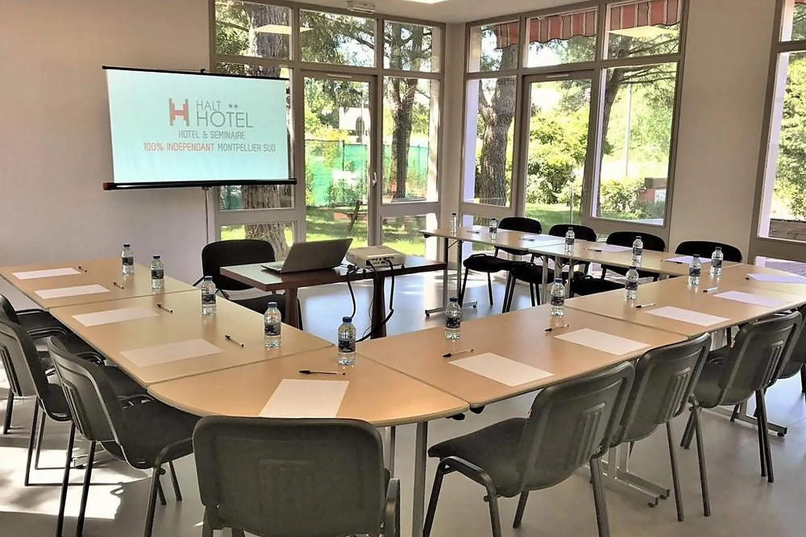 Lieux événementiels, HALT HÔTEL MONTPELLIER SUD