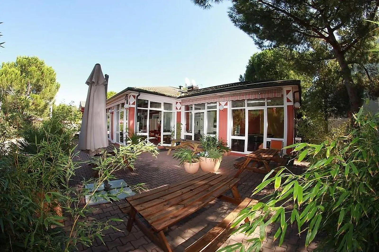 Lieux événementiels, HALT HÔTEL MONTPELLIER SUD