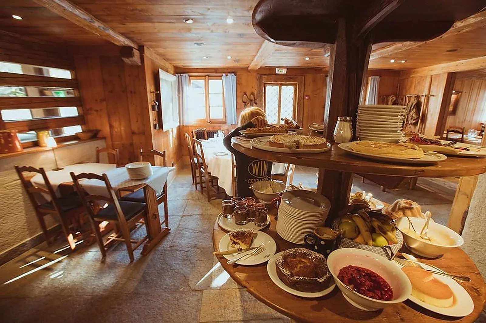 Lieux événementiels, HAMEAU ALBERT IER