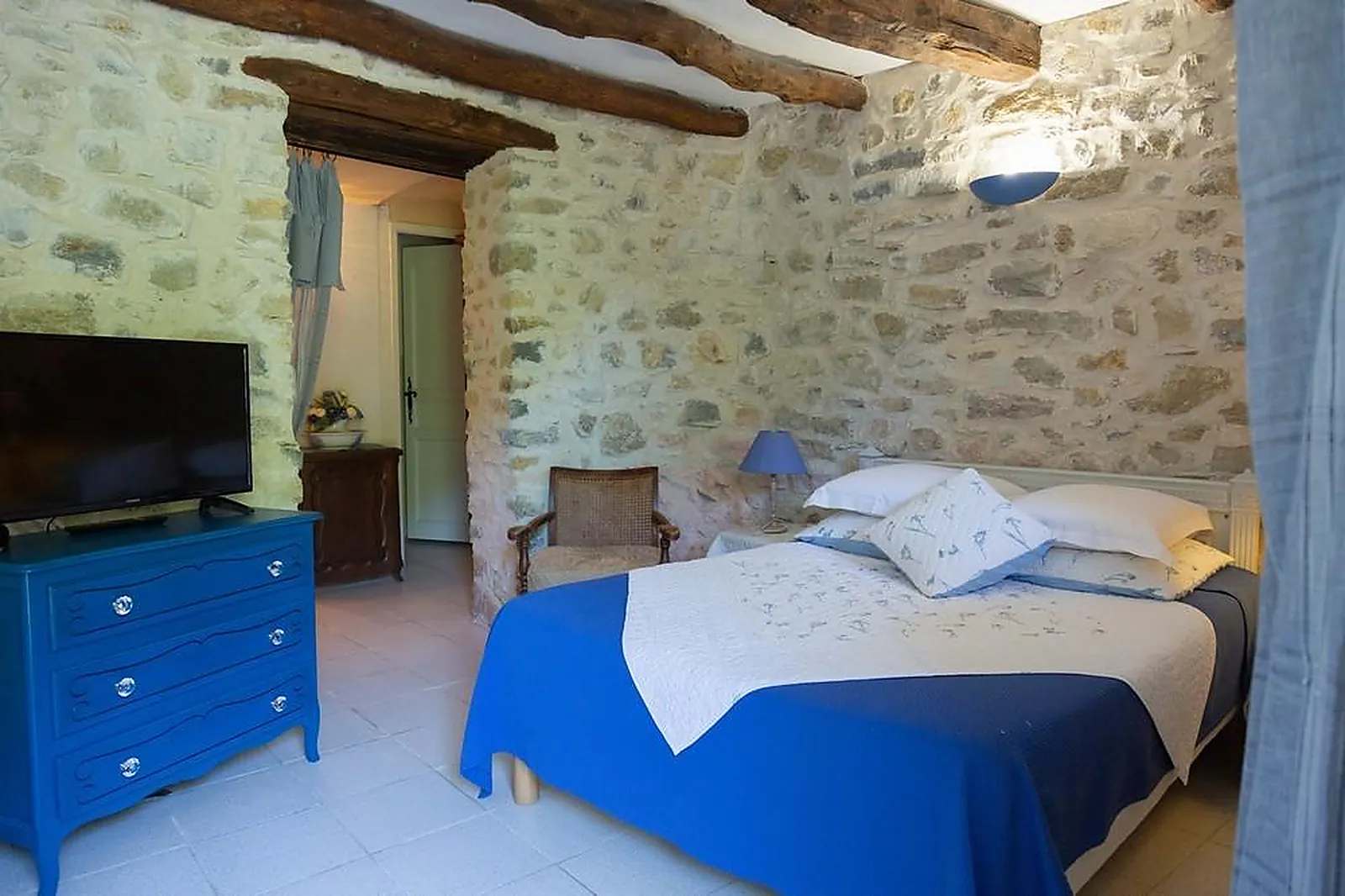 Lieux événementiels, HAMEAU DE VALOUSE