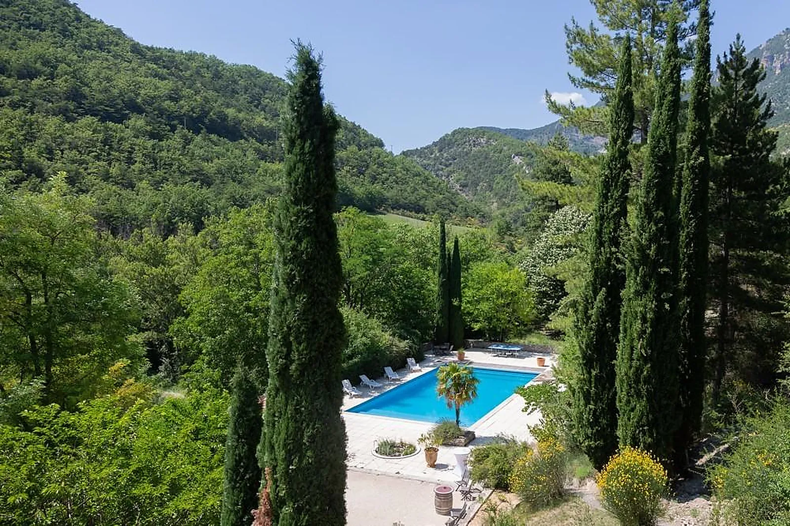 Lieux événementiels, HAMEAU DE VALOUSE