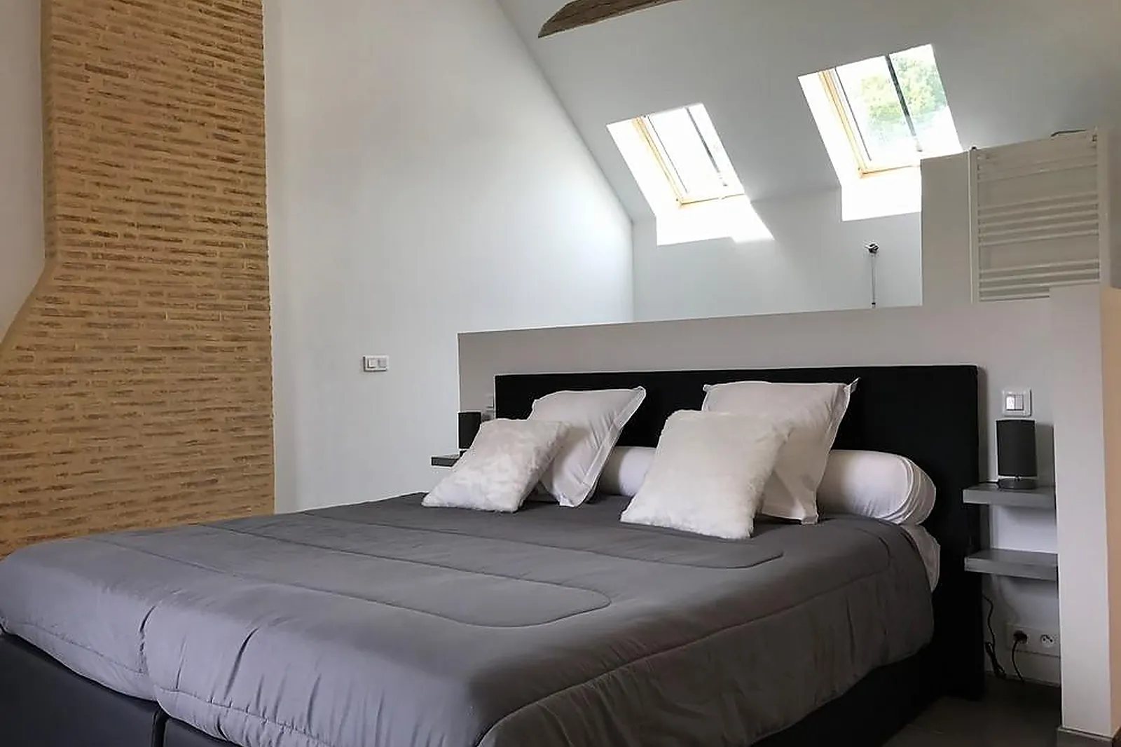 Lieux événementiels, HAMEAU DE LA FAUSSE SAUGE