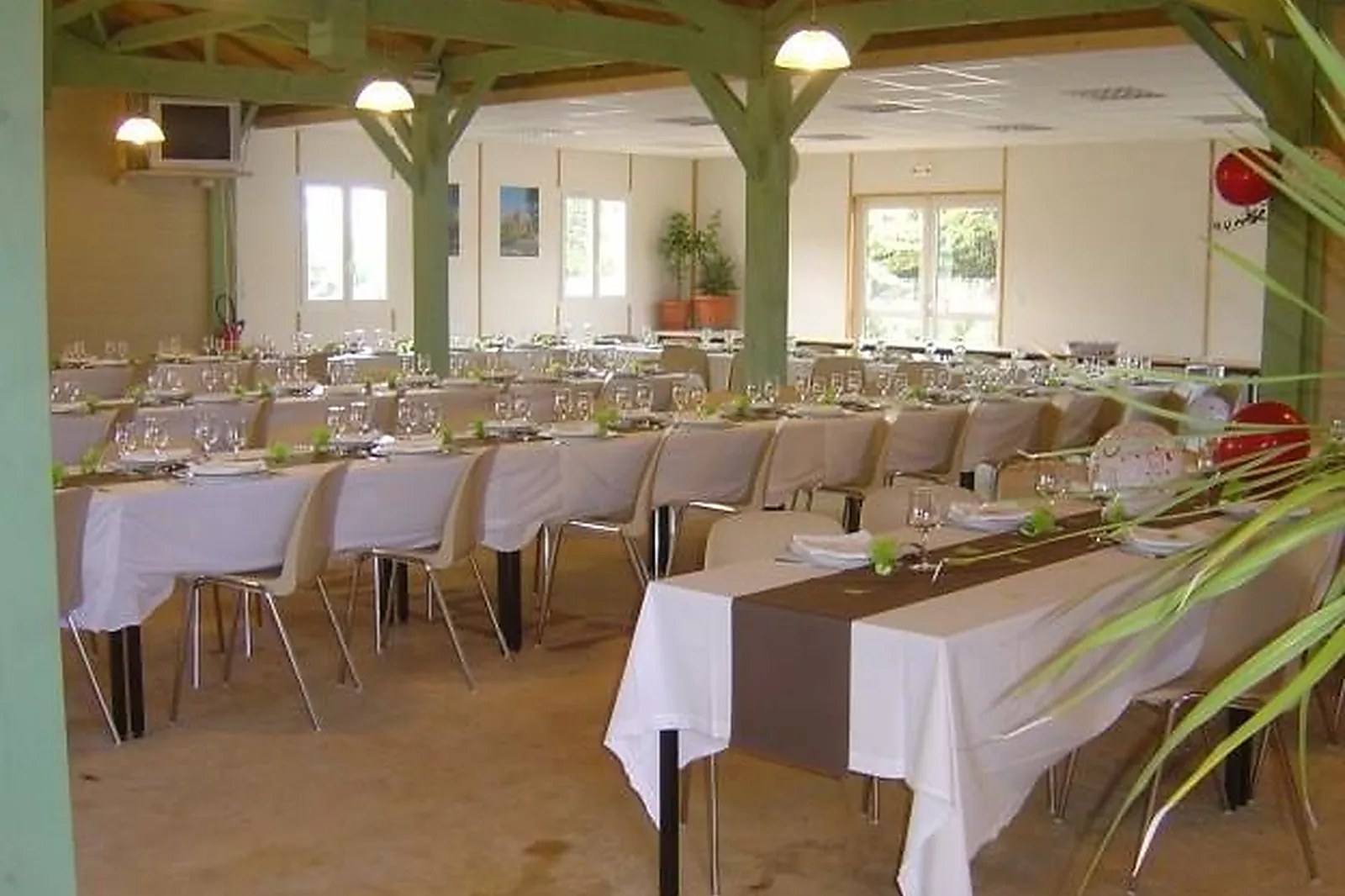 Lieux événementiels, HAMEAUX DE MIEL