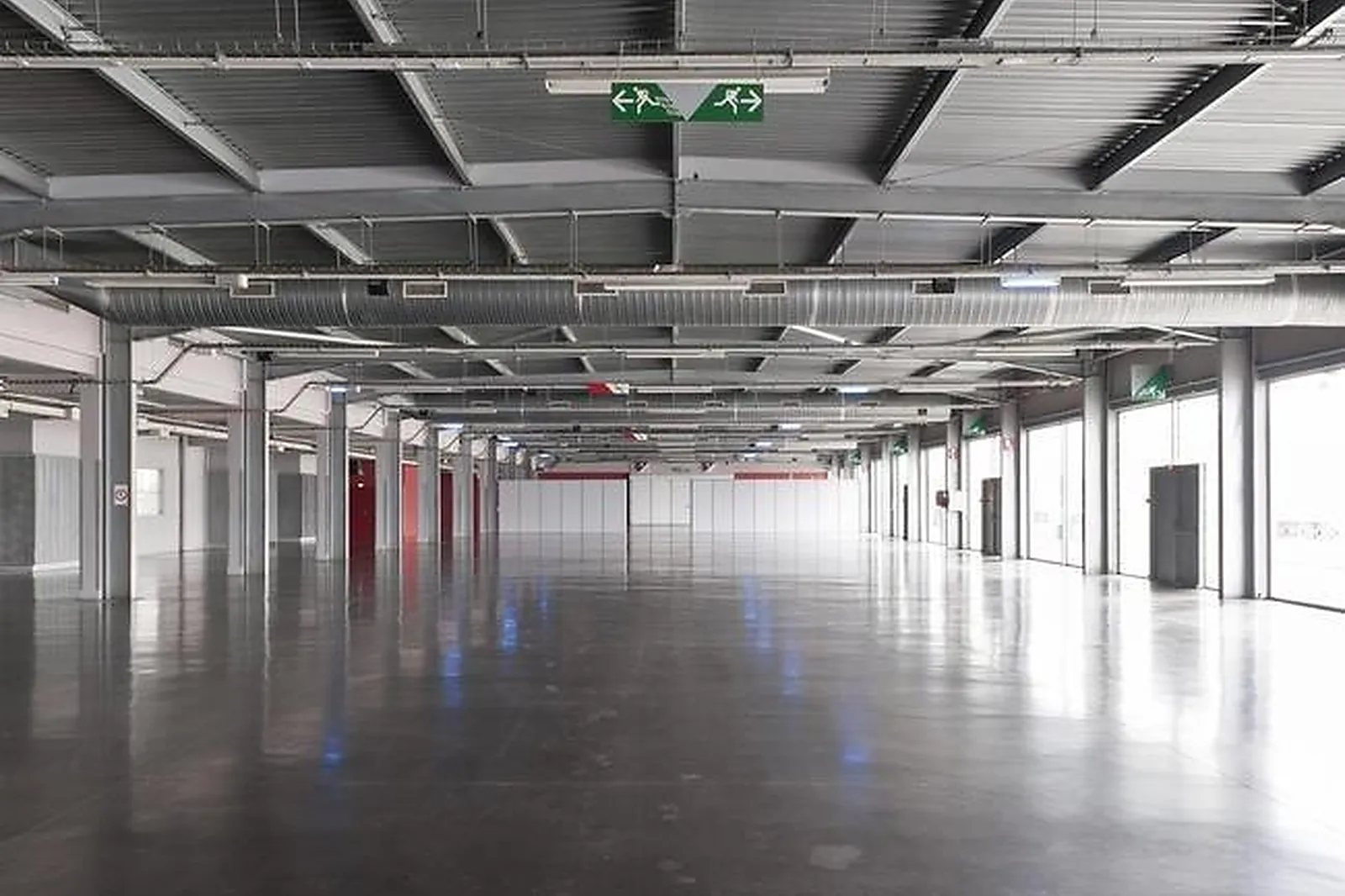 Lieux événementiels, HANGAR 14