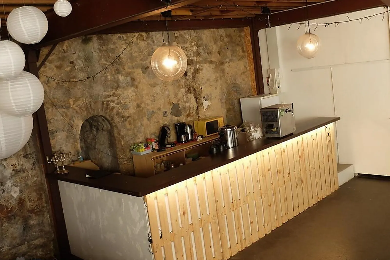 Lieux événementiels, HANGAR CREALAB