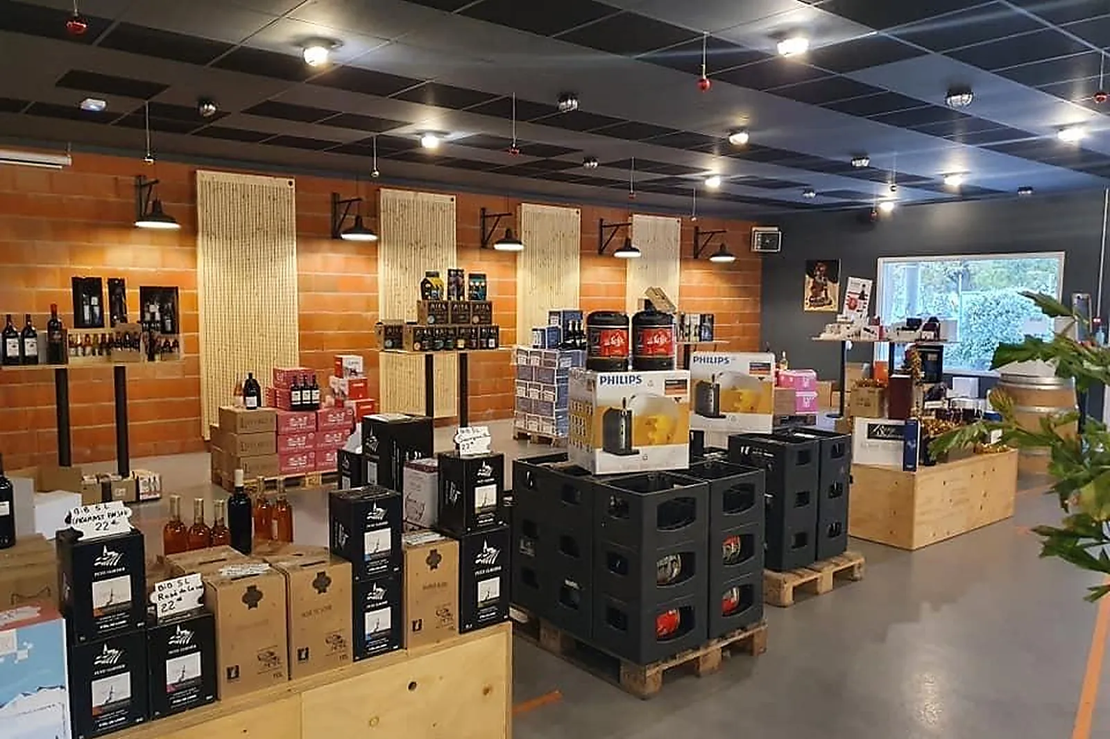 Lieux événementiels, HANGAR DES SENS