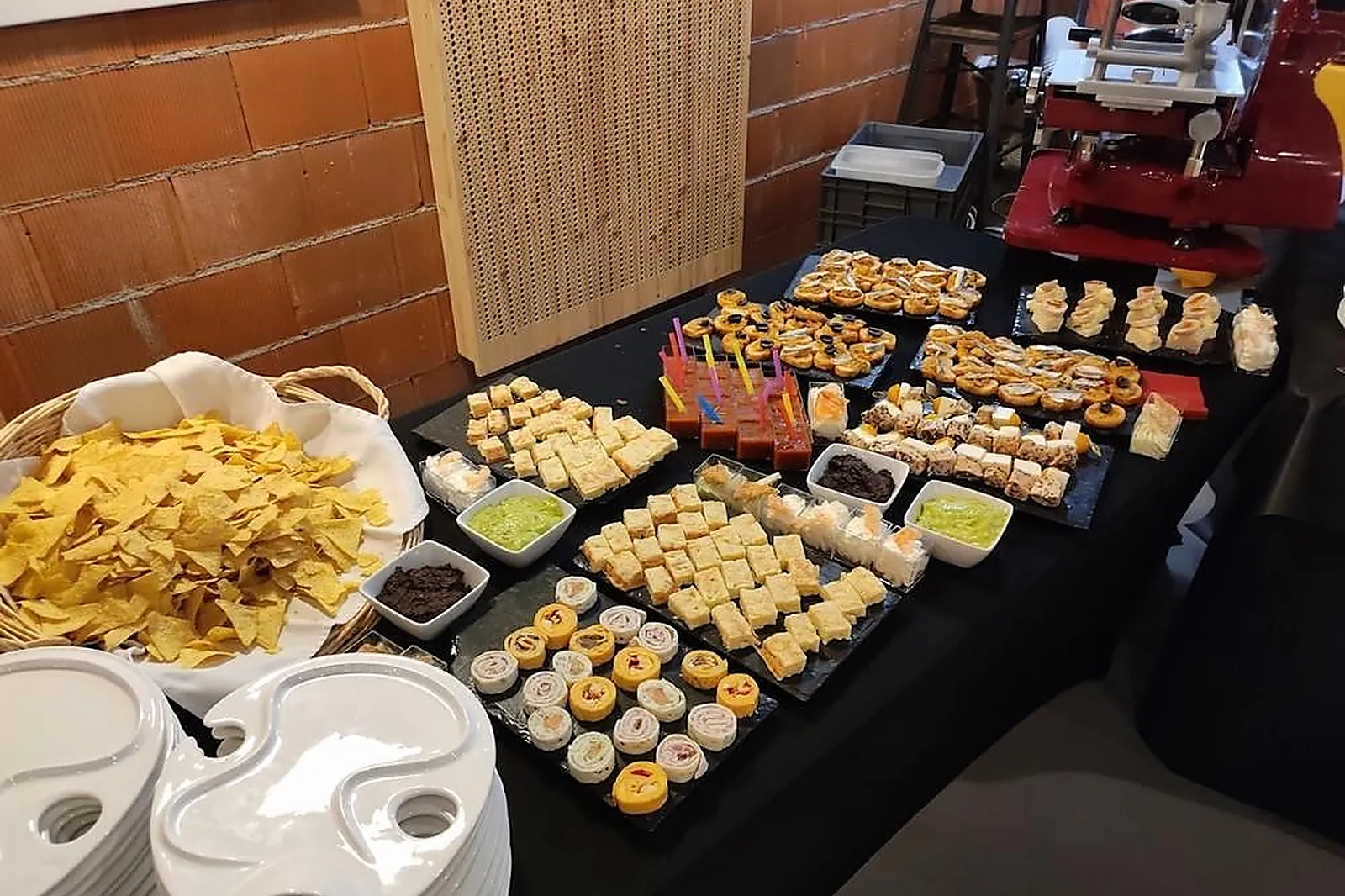 Lieux événementiels, HANGAR DES SENS