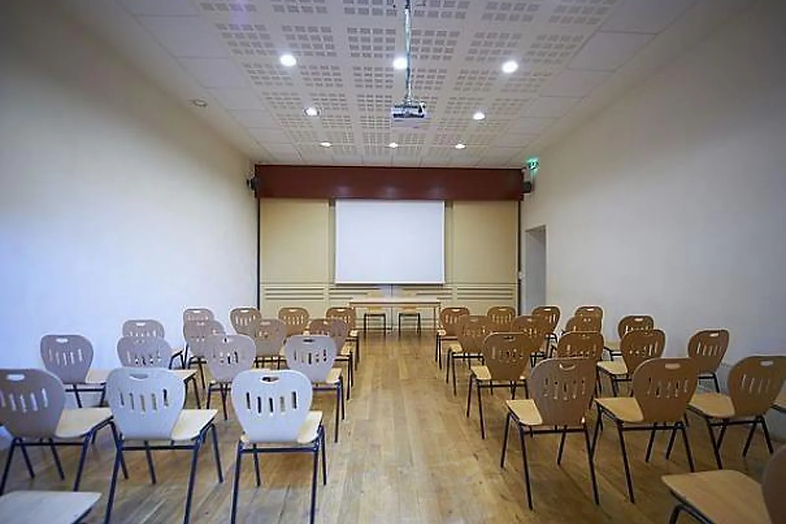 Lieux événementiels, HARAS NATIONAL D'HENNEBONT