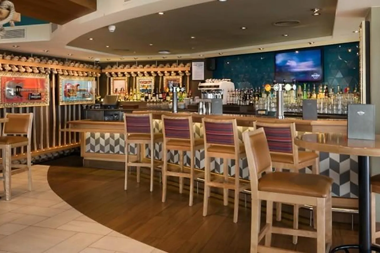 Lieux événementiels, HARD ROCK CAFE