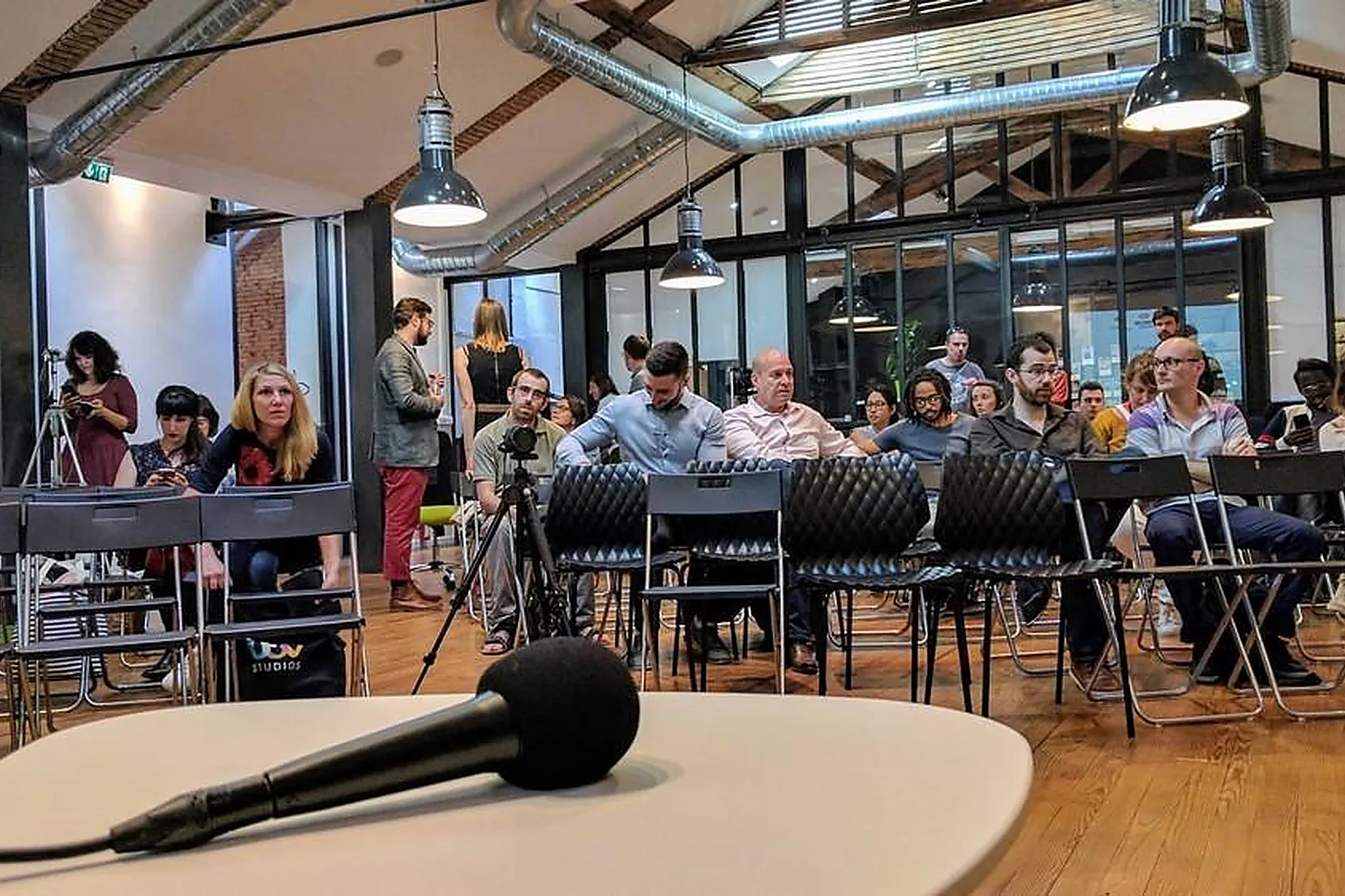 Lieux événementiels, HARRYCOW