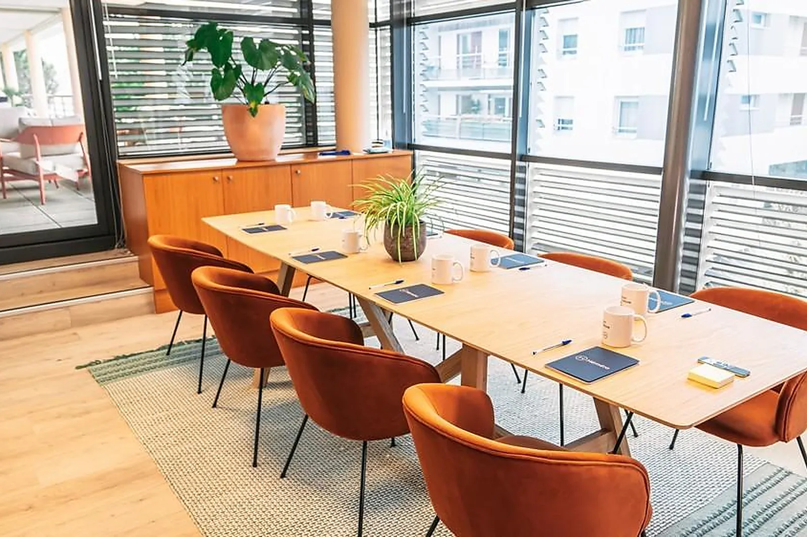 Lieux événementiels, HÉMÉRA RAVEZIES