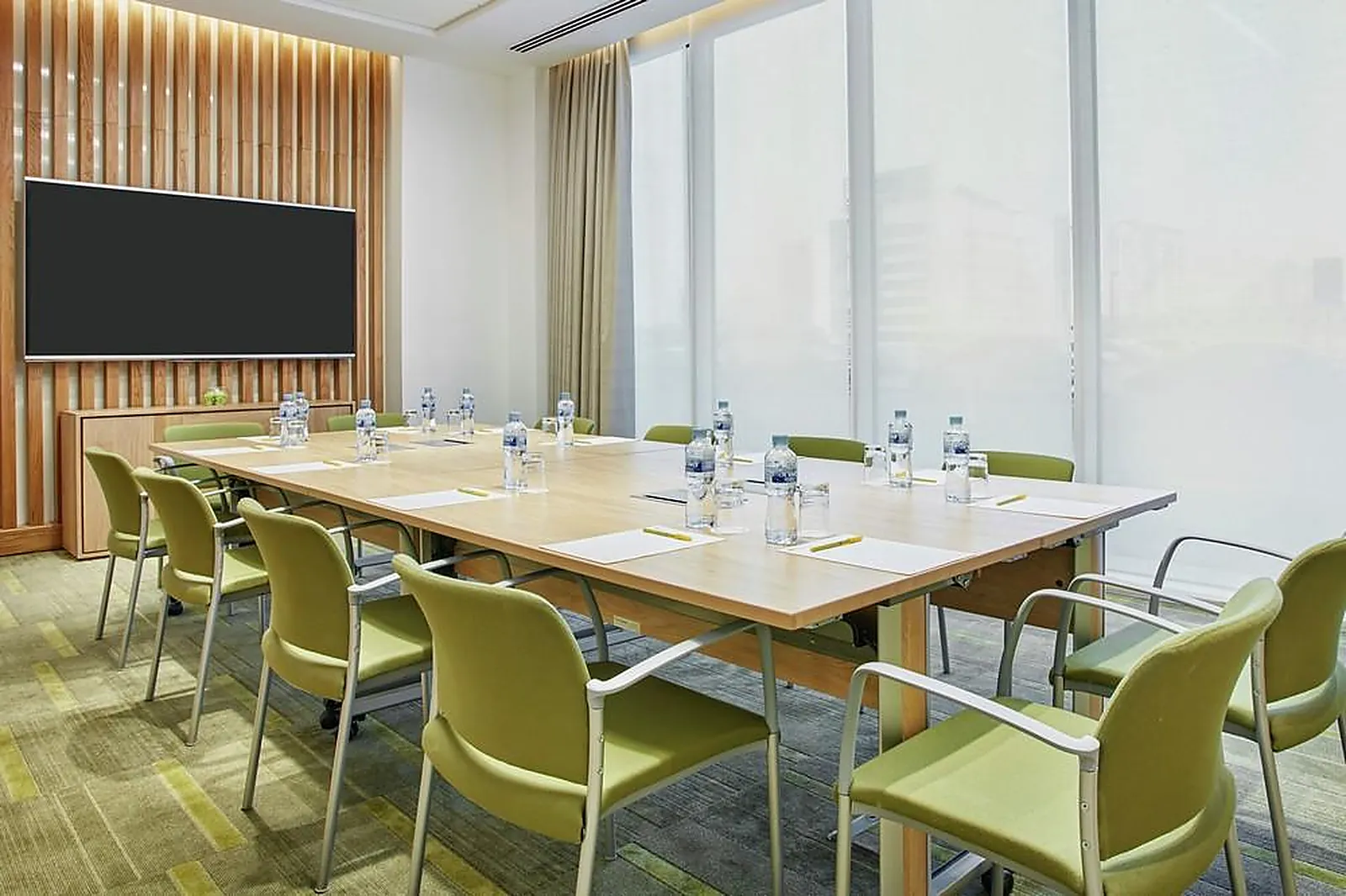 Lieux événementiels, HILTON GARDEN INN MASSY