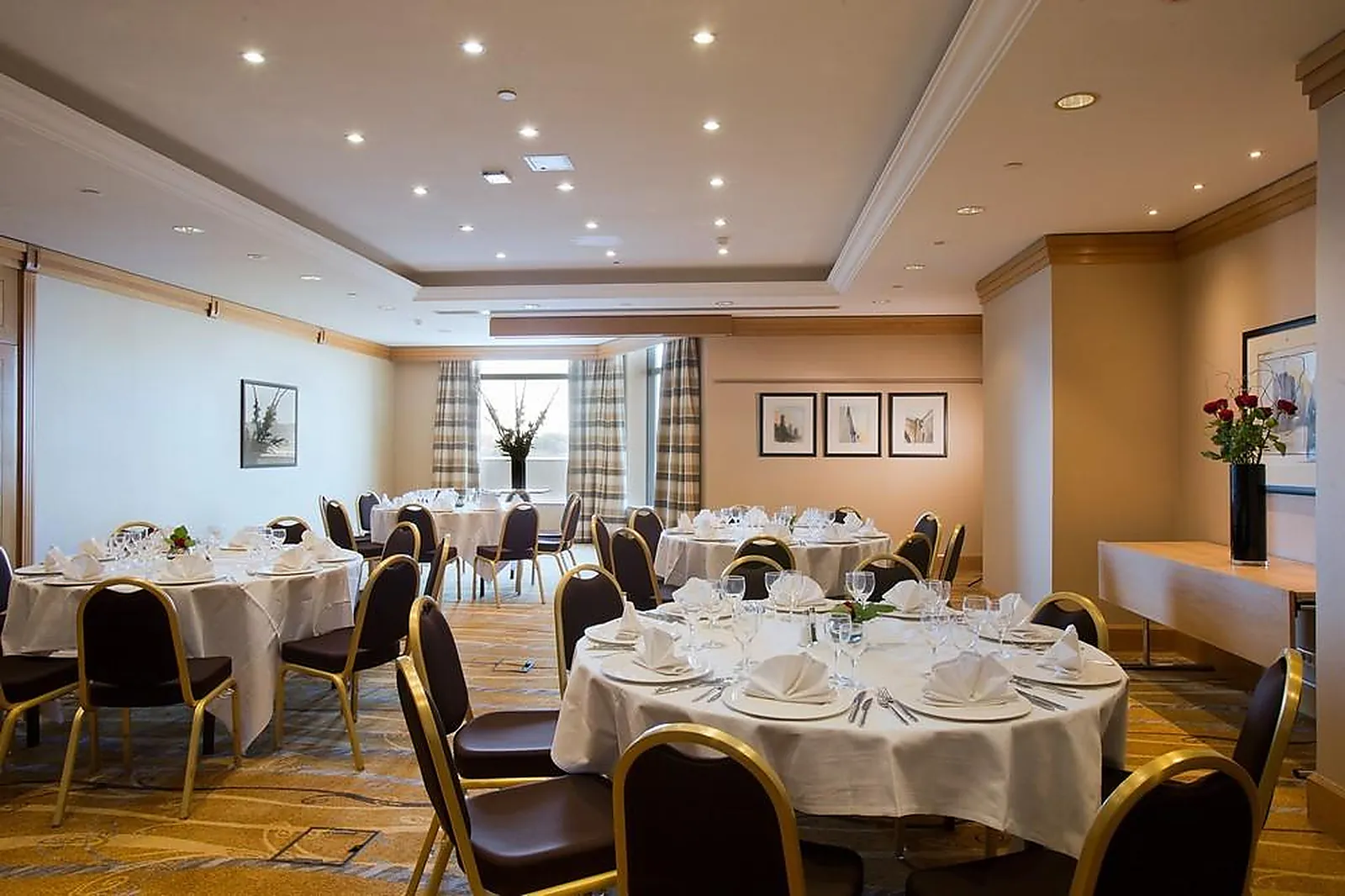 Lieux événementiels, HILTON PARIS CHARLES DE GAULLE AIRPORT