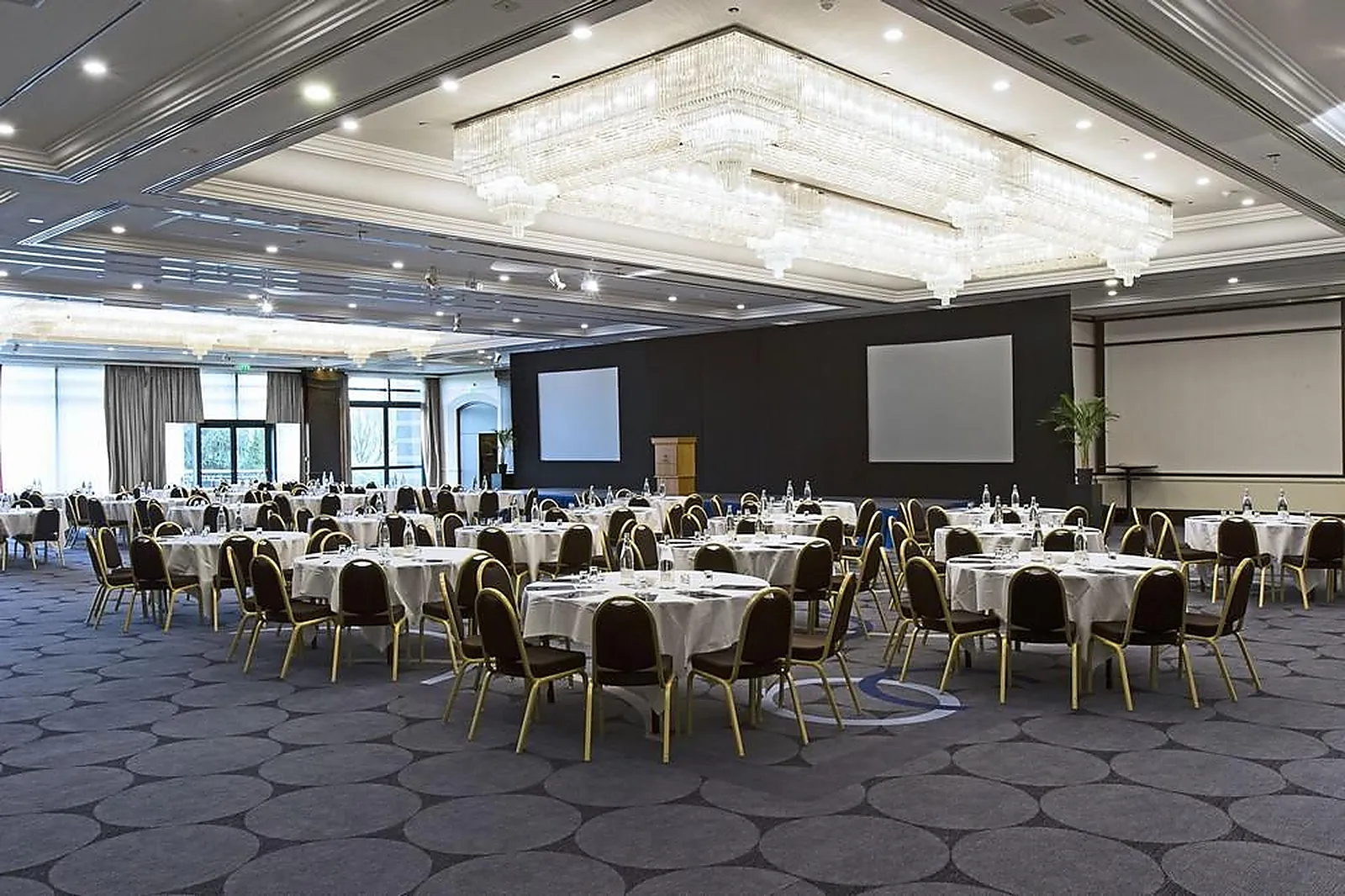 Lieux événementiels, HILTON PARIS CHARLES DE GAULLE AIRPORT