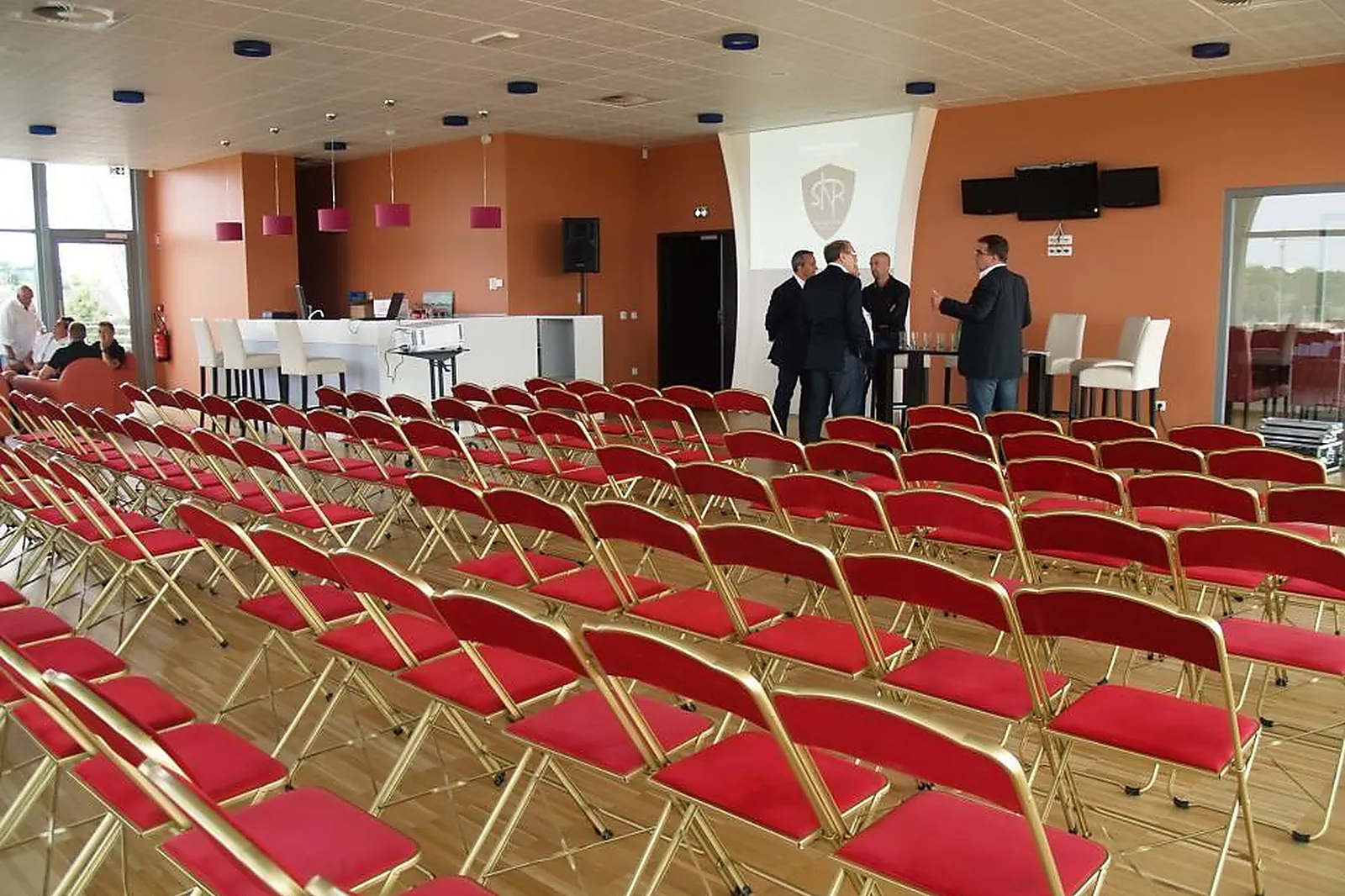 Lieux événementiels, HIPPODROME PORNICHET