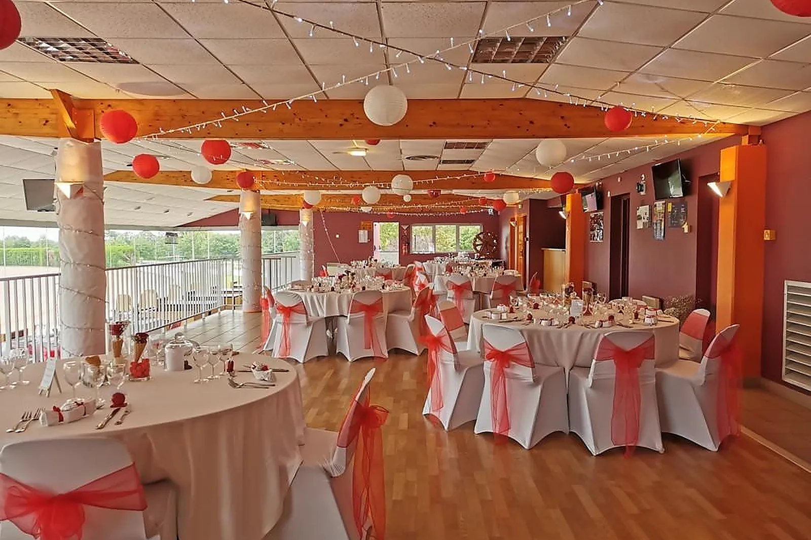 Lieux événementiels, HIPPODROME DE MAURE DE BRETAGNE