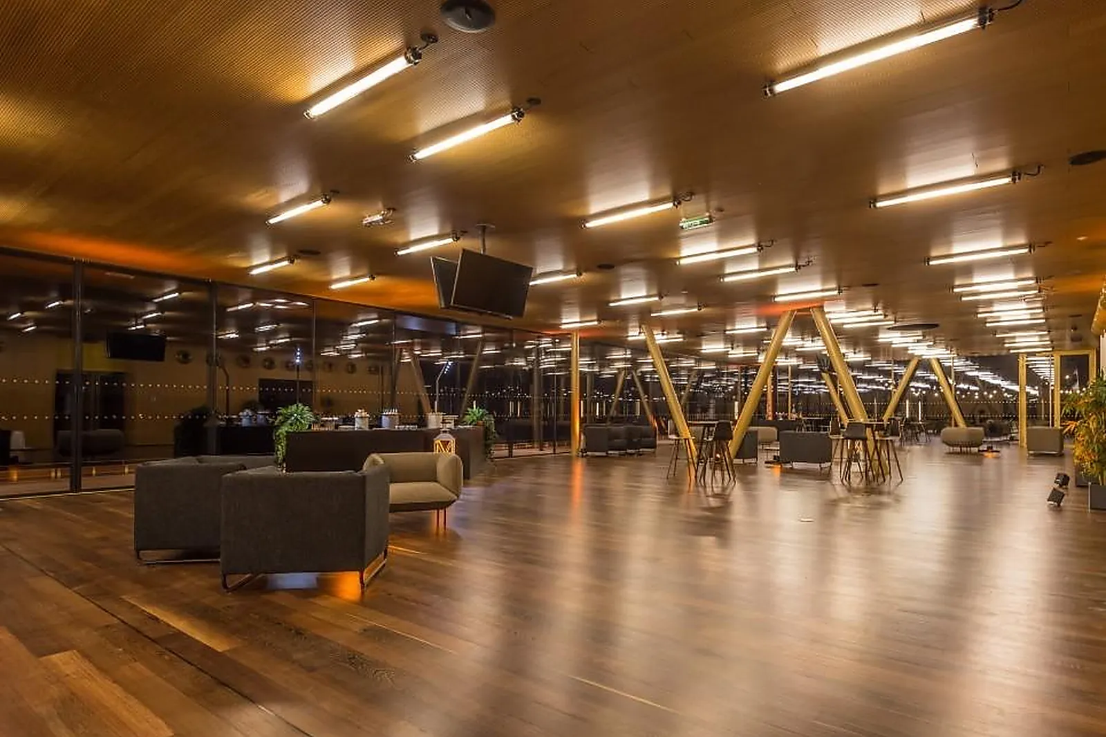 Lieux événementiels, HIPPODROME DE PARIS LONGCHAMPS