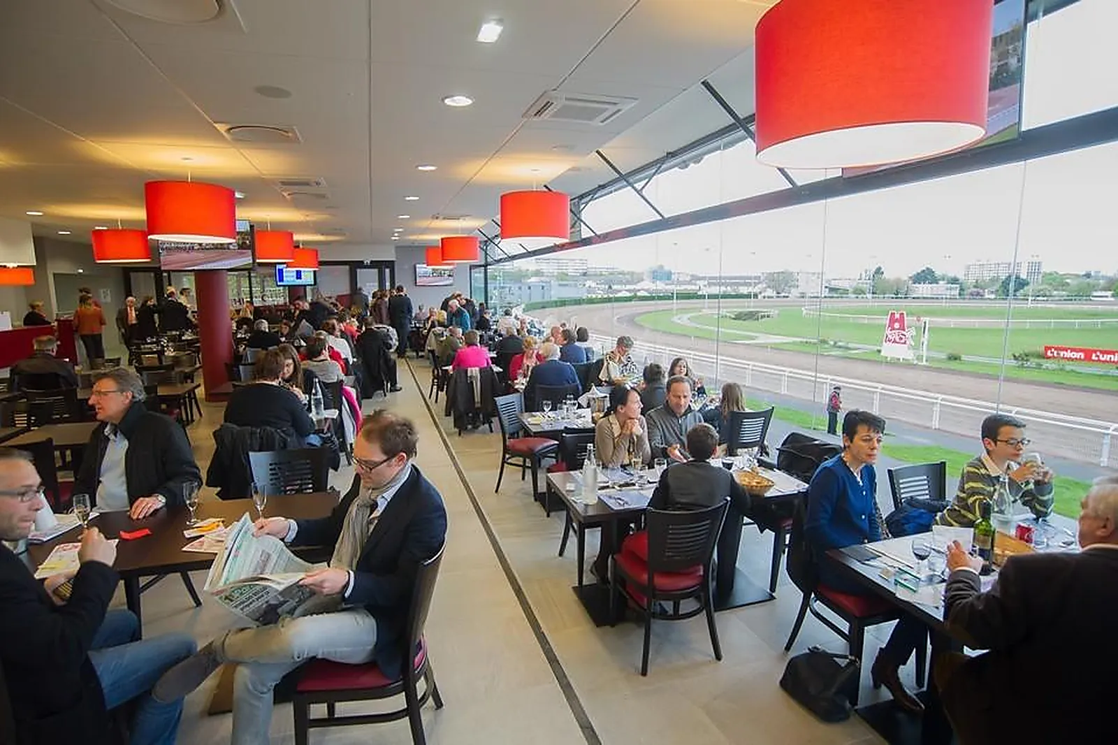 Lieux événementiels, HIPPODROME DE REIMS