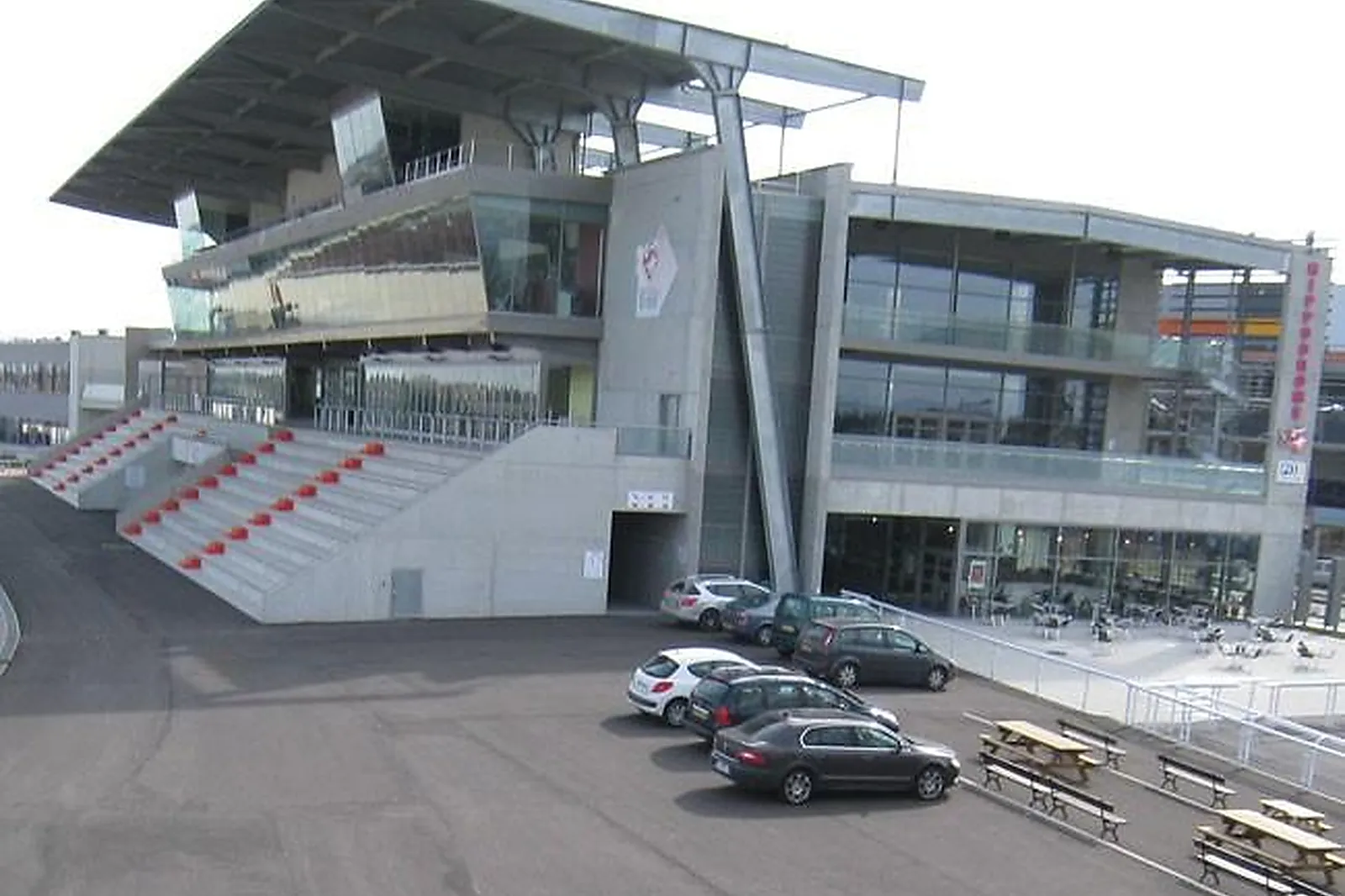 Lieux événementiels, HIPPODROME DE LA SOIE